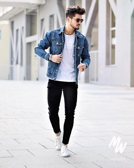 White shirt and jean jacket are a good combination! Five coordinating  samples to use as a model