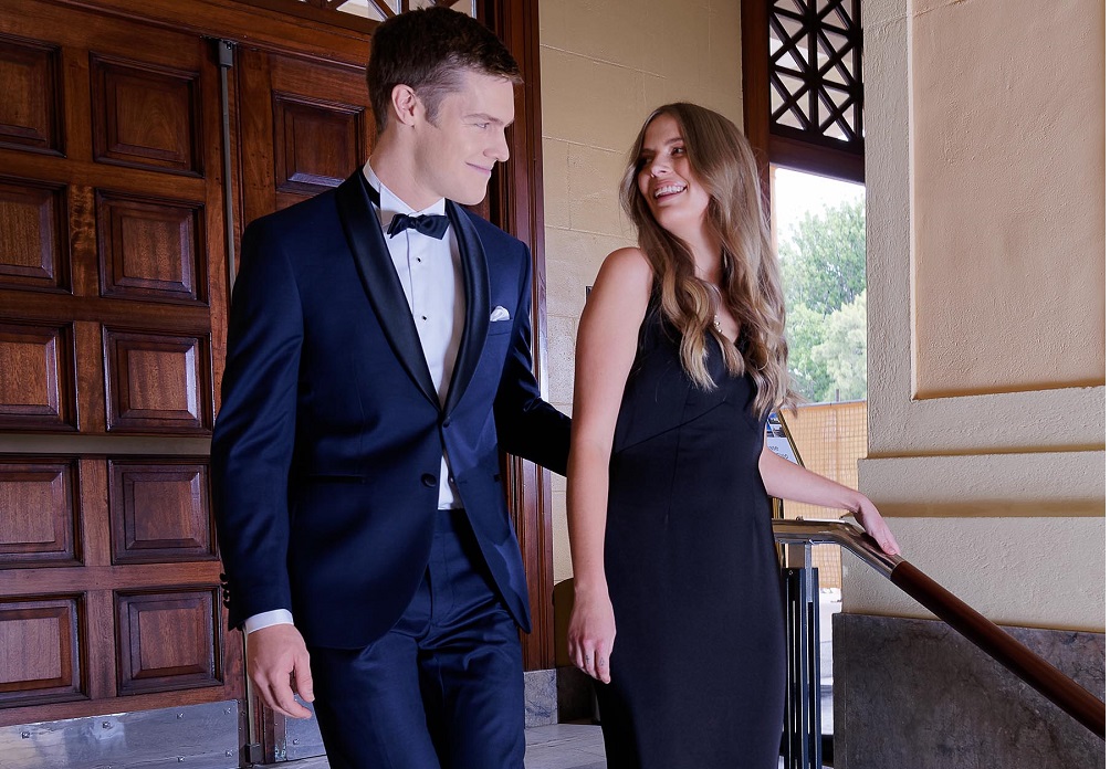 How To Dress For Graduation by GentWith Blog