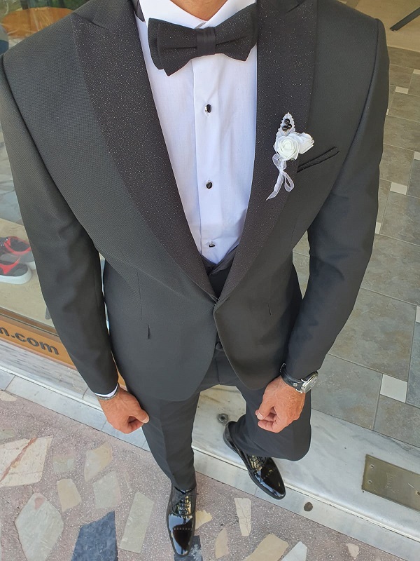 Black Slim Fit Peak Lapel Tuxedo for Men by GentWith | Free Shipping