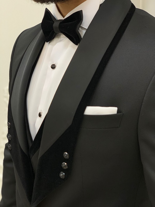 Black Slim Fit Velvet Shawl Button Lapel Tuxedo by GentWith.com