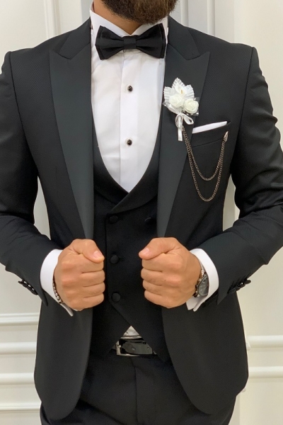 Black Slim Fit Peak Lapel Tuxedo