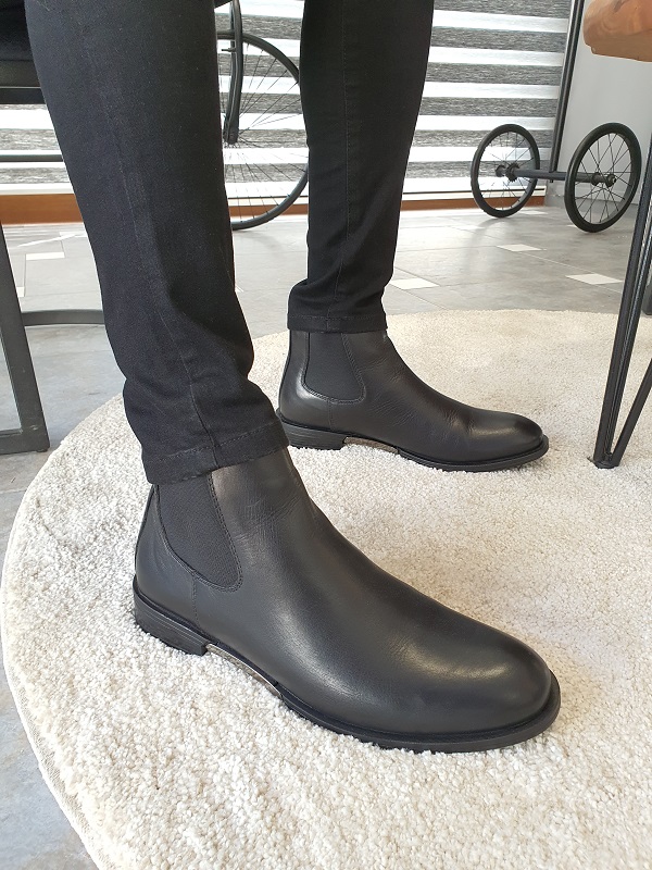 Black Chelsea Boots for Men by GentWith.com with Free Worldwide Shipping