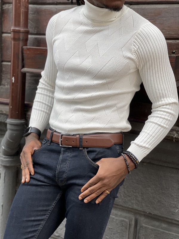 GentWith Edmond White Slim Fit Turtleneck Sweater 
