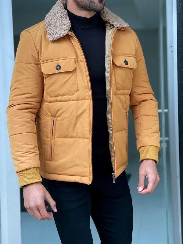 GentWith Hazard Yellow Slim Fit Fur Coat 
