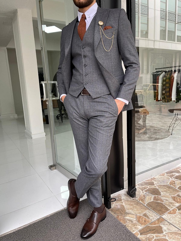 Don Draper's Light Gray Thin-Striped Suit » BAMF Style