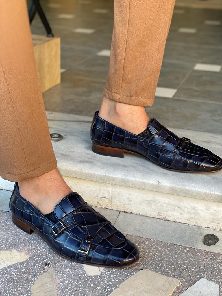 Buy Navy Blue Loafer by GentWith