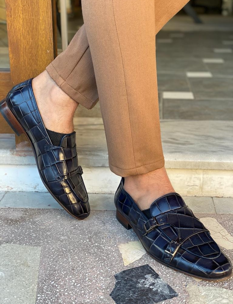 Buy Navy Blue Loafer by GentWith