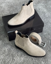 Light beige clearance chelsea boots