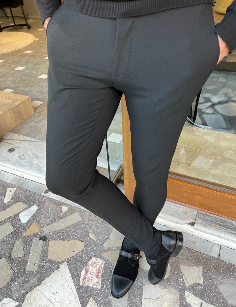 Black Slim-Fit Leggings