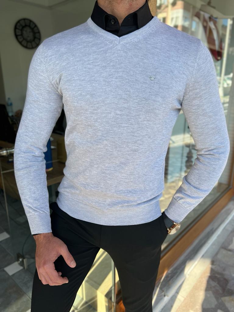 GentWith Empire Gray Slim Fit V-Neck Sweater 