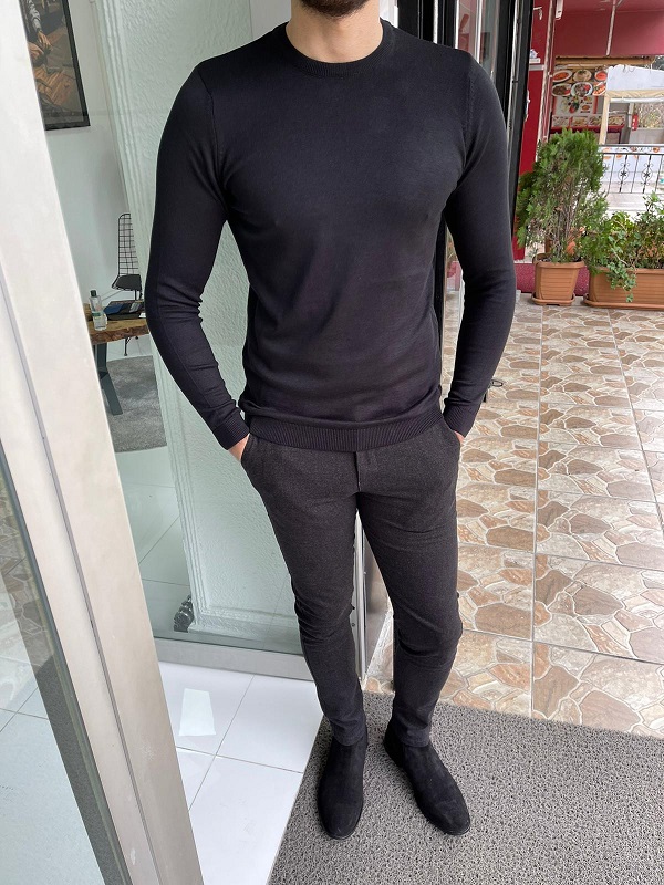 Black Slim Fit Crewneck Sweater for Men by GentWith.com