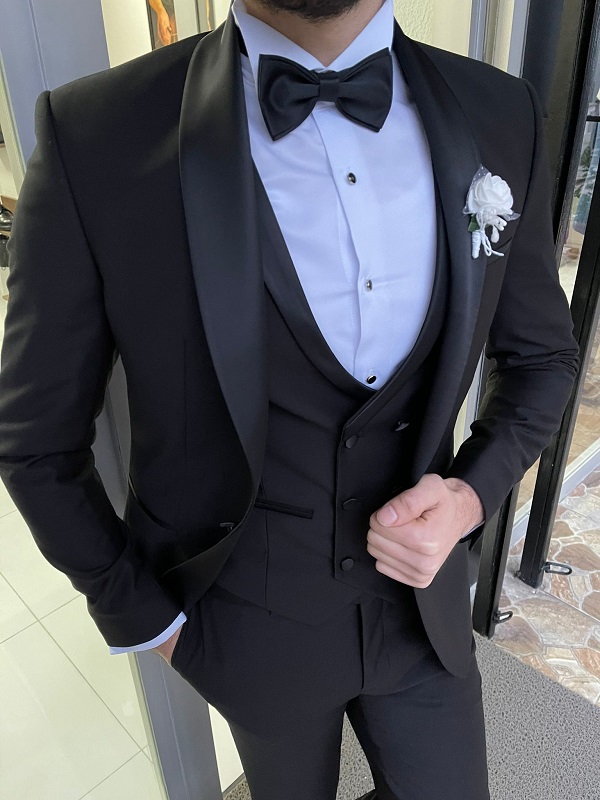 Black Slim Fit Shawl Lapel Wool Tuxedo for Men by GentWith.com