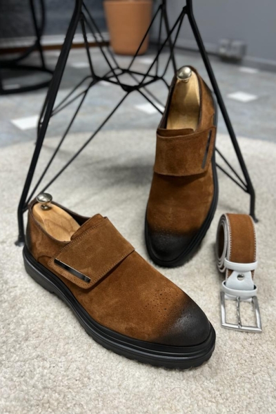Brown Suede Buckle Shoes