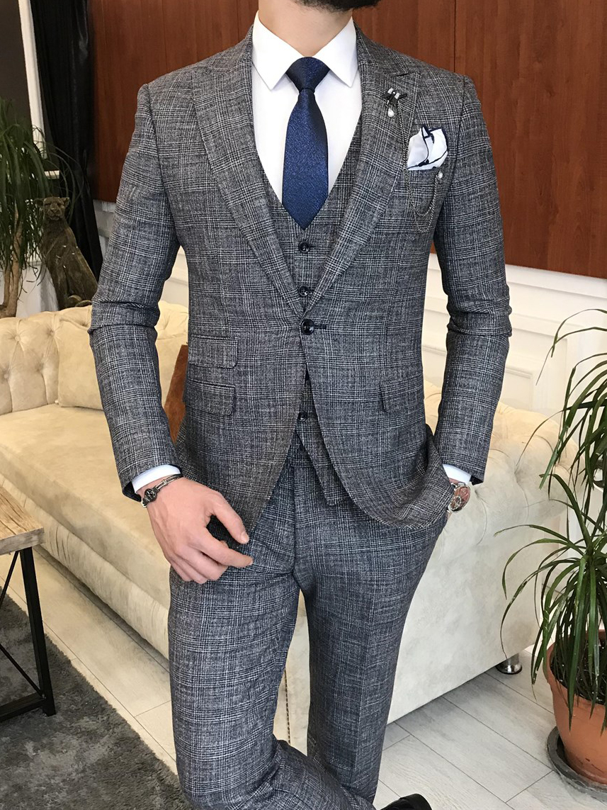 Navy Blue Modern Fit Italian Designed Suit for Men | GentWith.com