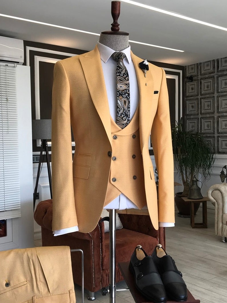 Buy Gentlemen Slim Fit Mustard Suit Mustard 3 Piece Suits Luxury Suits for  Men Coat Pant Fashion Party Suit Designer Suits Online in India - Etsy |  Mens fashion suits, Stylish mens
