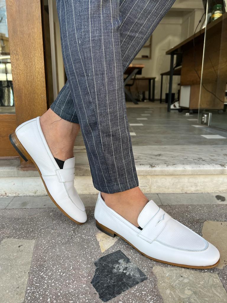GentWith Tampa White Tassel Kilt Loafers