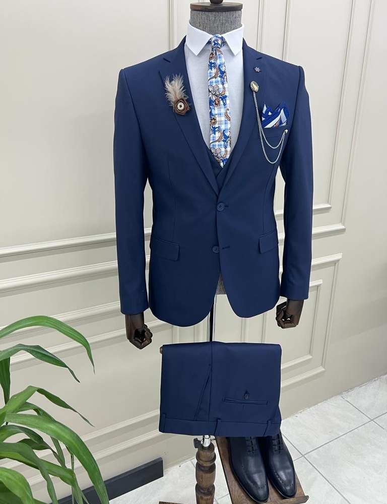 Navy Blue Italian Designed Slim Fit Notch Lapel Suit by GentWith.com