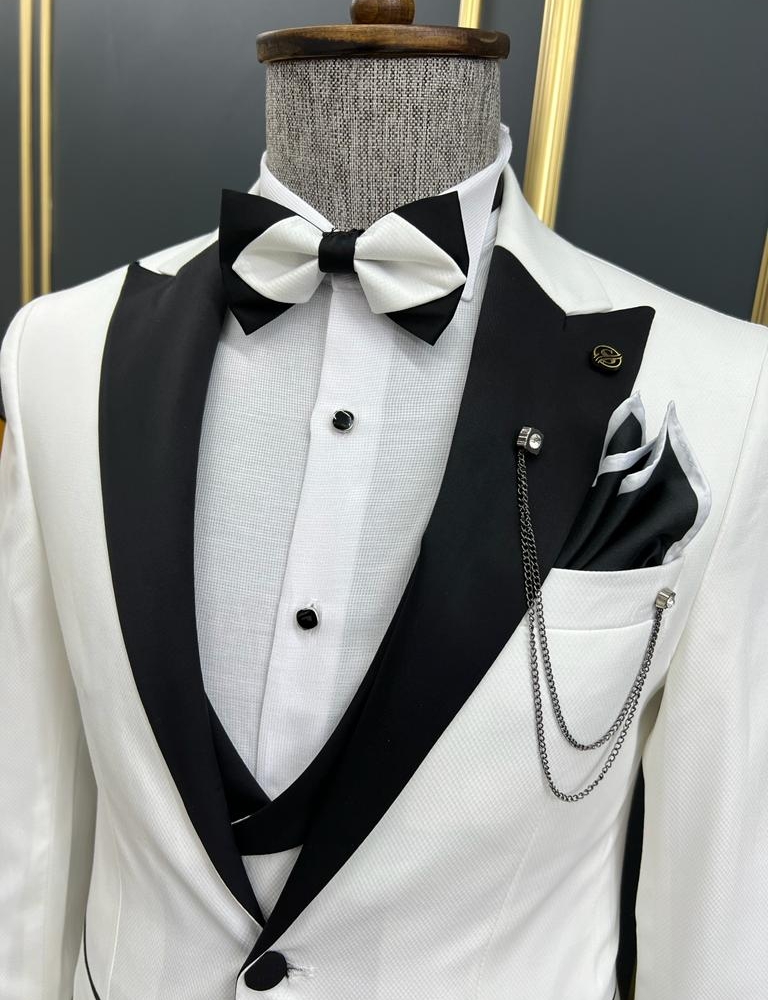 White Slim Fit Peak Lapel Groom Wedding Tuxedo Suit for Men by GentWith.com with Free Worldwide Shipping