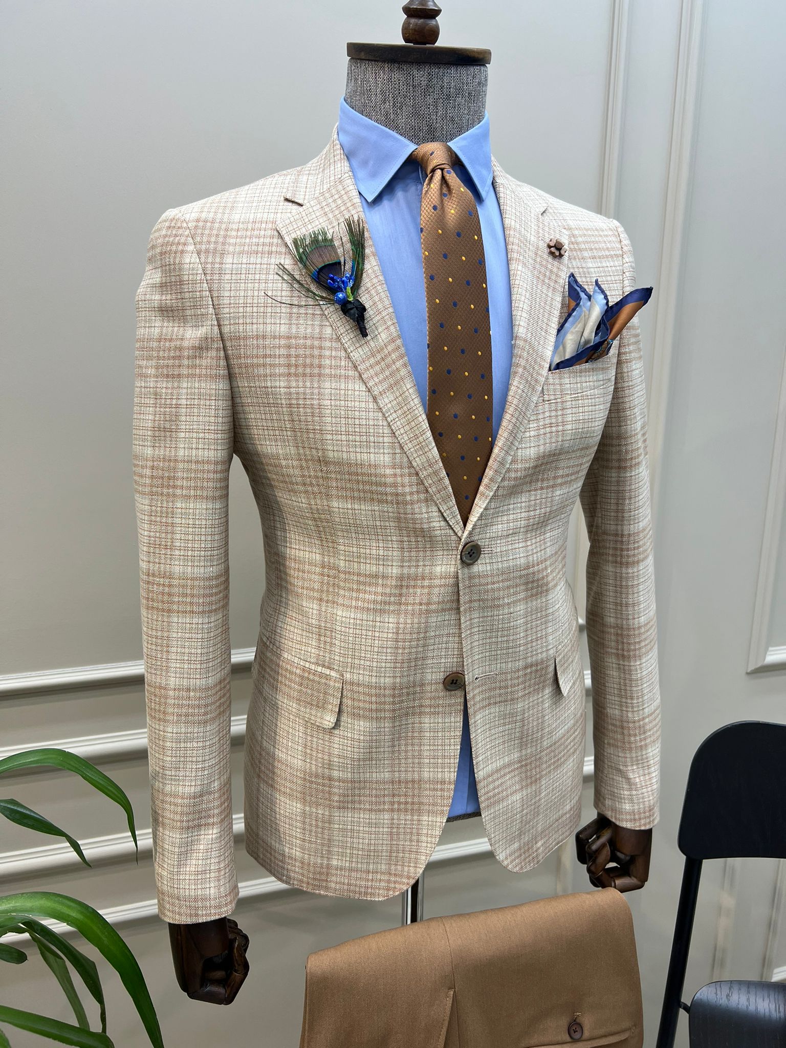 Beige Slim Fit Notch Lapel 2 Piece Plaid Suit for Men by GentWith.com