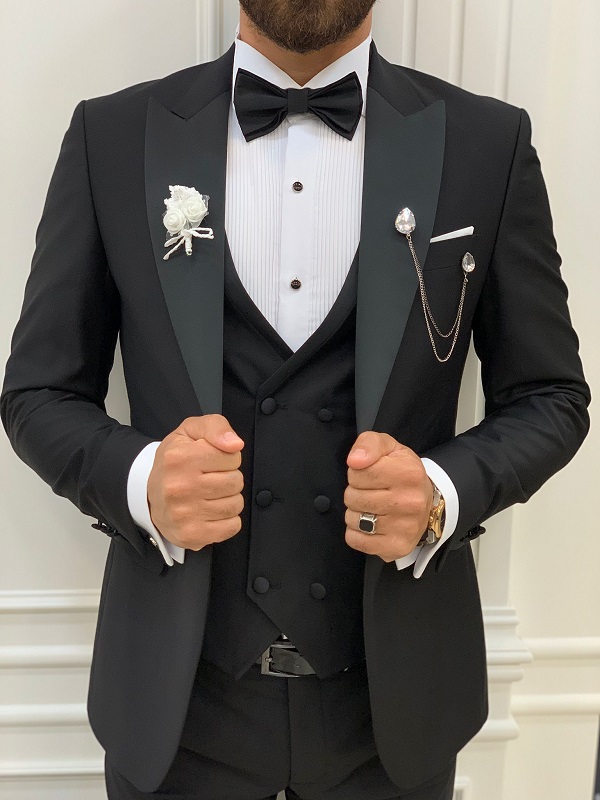 Black Slim Fit Italian Design Peak Lapel Tuxedo for Men by GentWith