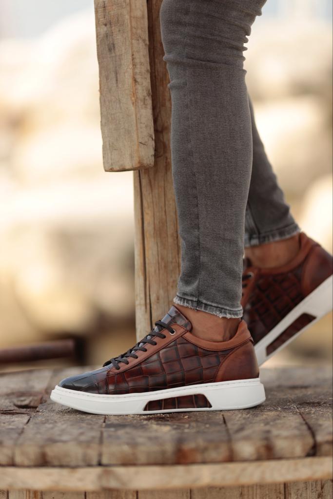 GentWith Empire Brown Crocodile Pattern Sneakers