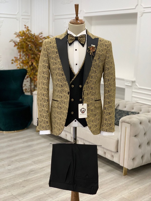 Men Suits and Wedding Tuxedos for Groom - GENT WITH