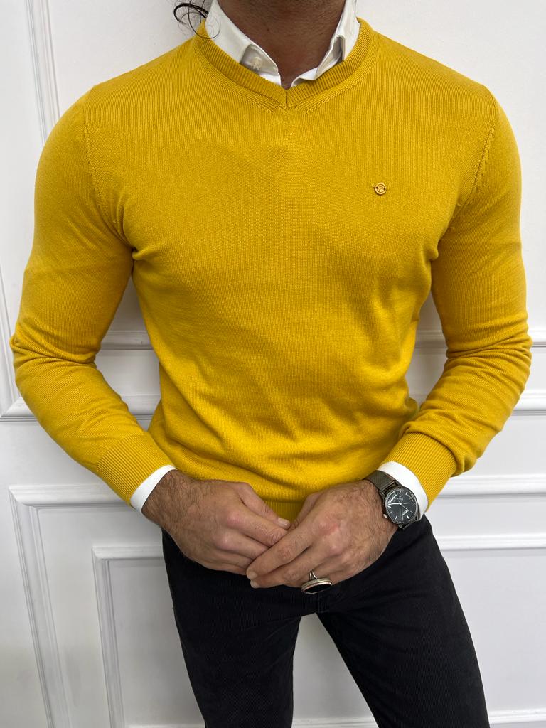 GentWith Empire Slim Fit V-Neck Sweater