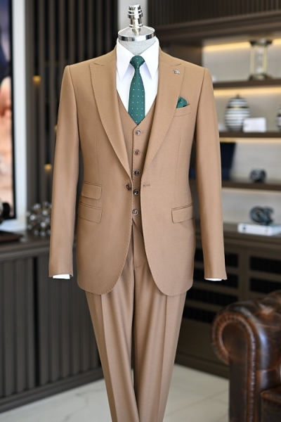 GentWith Manassas Camel Slim Fit 3 Piece Peak Lapel Suit