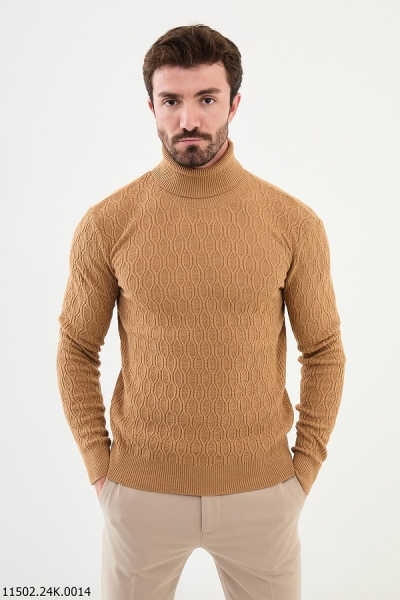 Camel Cable Pattern Turtleneck Wool Sweater