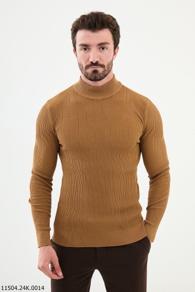 Camel Wide Ribbed Mock Turtleneck Wool Sweater