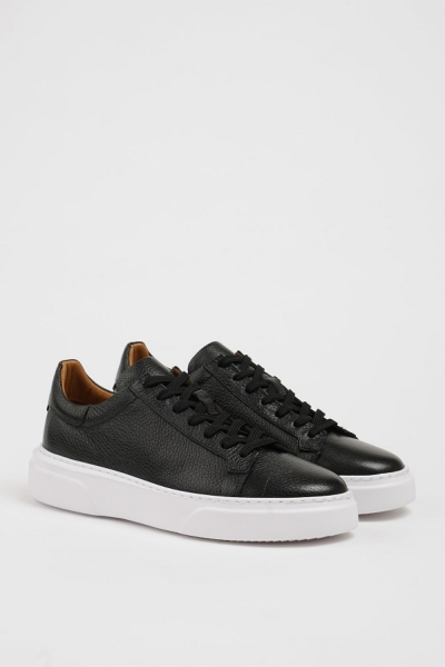 Men's Black Low Top Sneakers
