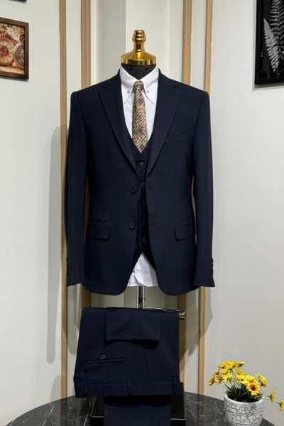 navy blue suit men